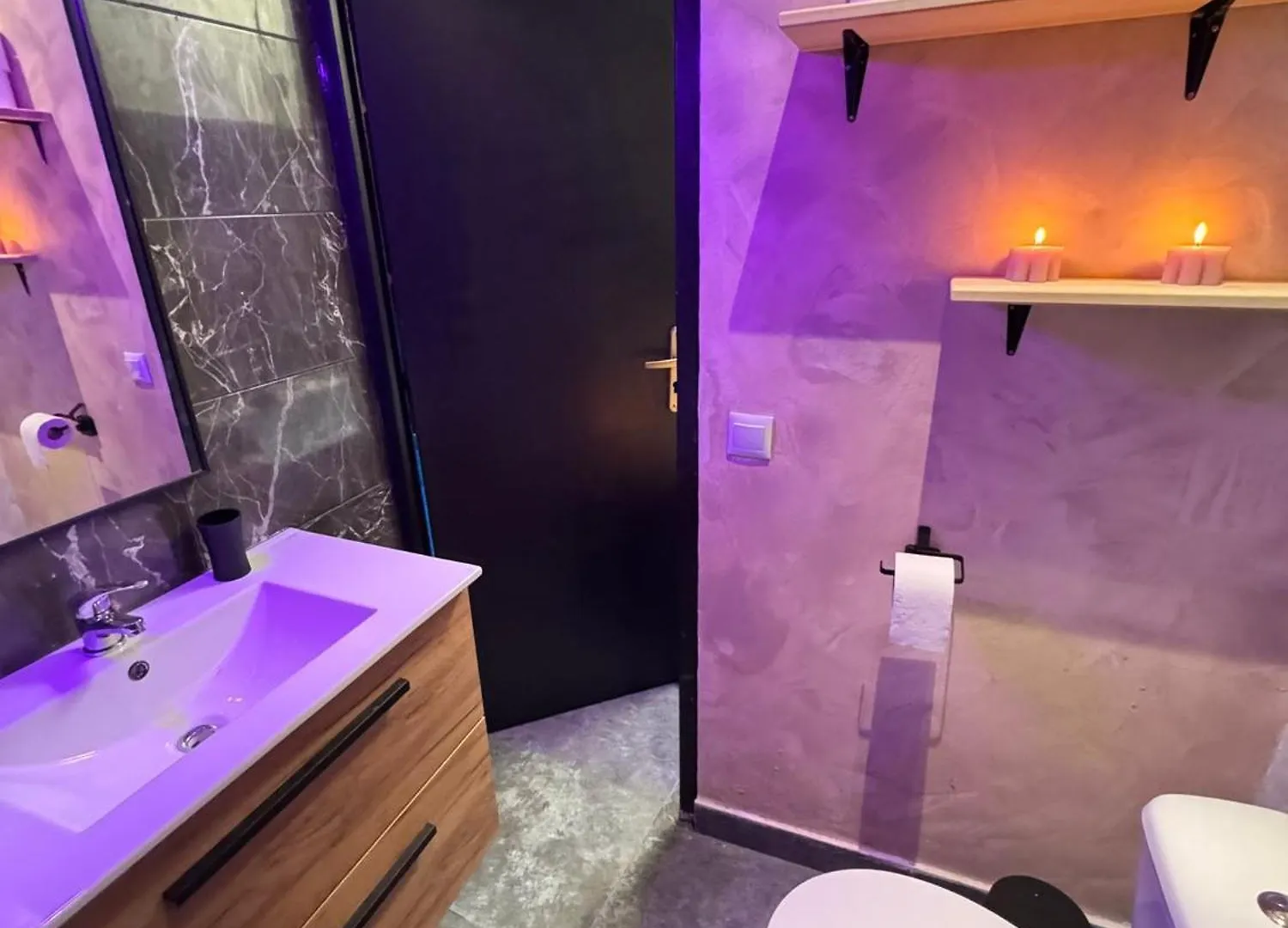 Love Room Jacuzzi Lyon Love hotel