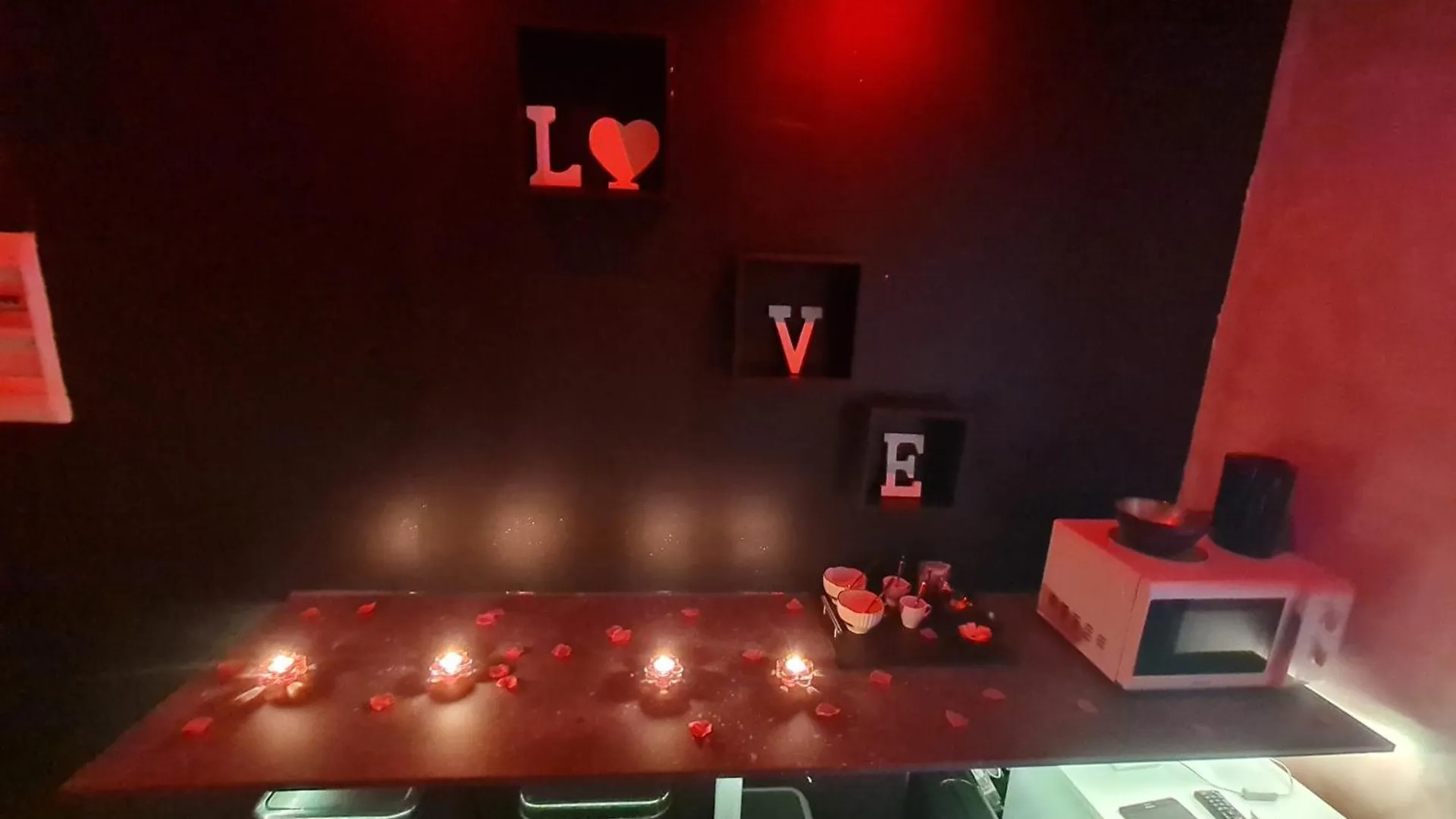 Love Room Jacuzzi Lyon France
