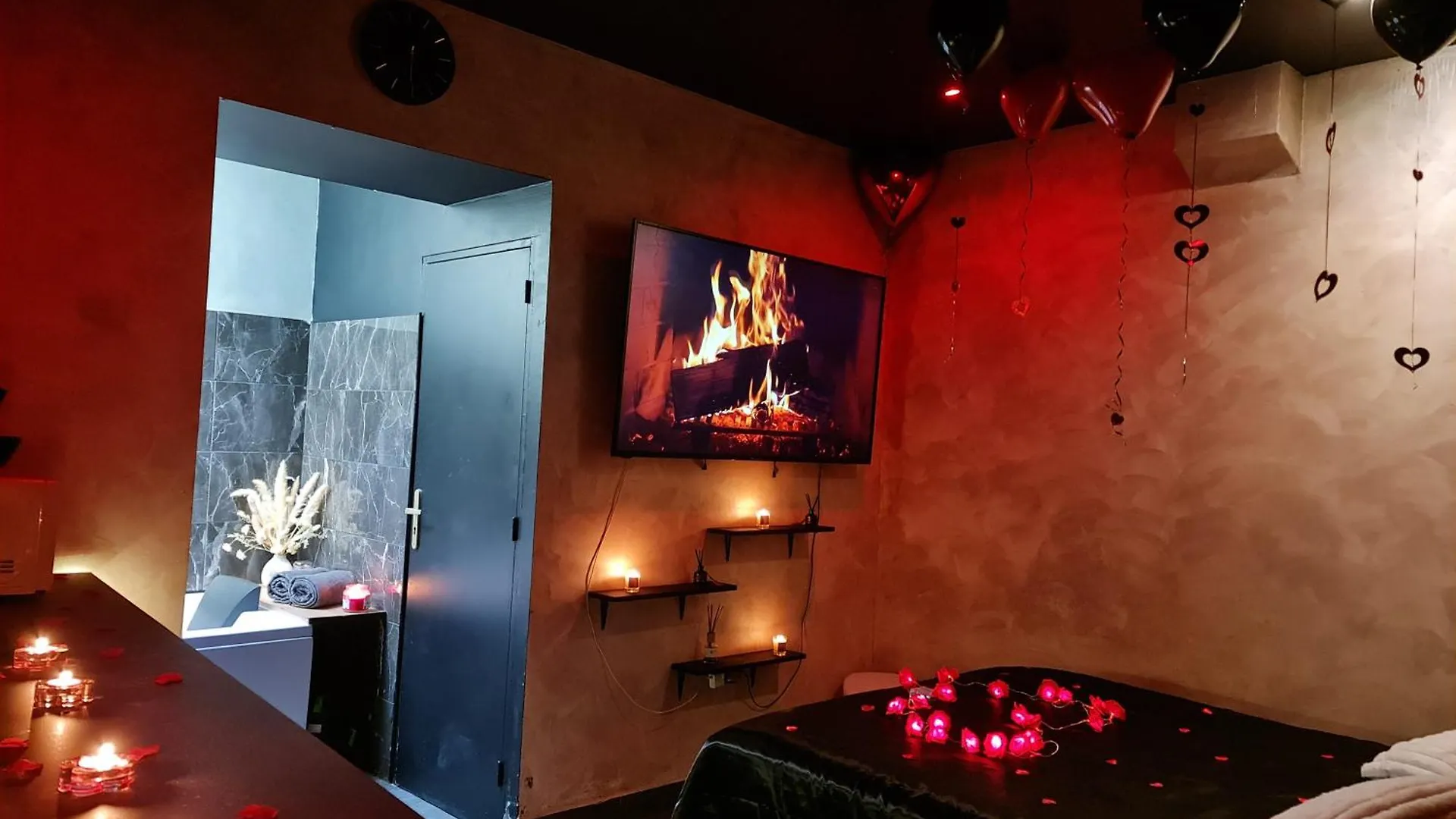 Love Room Jacuzzi Lyon