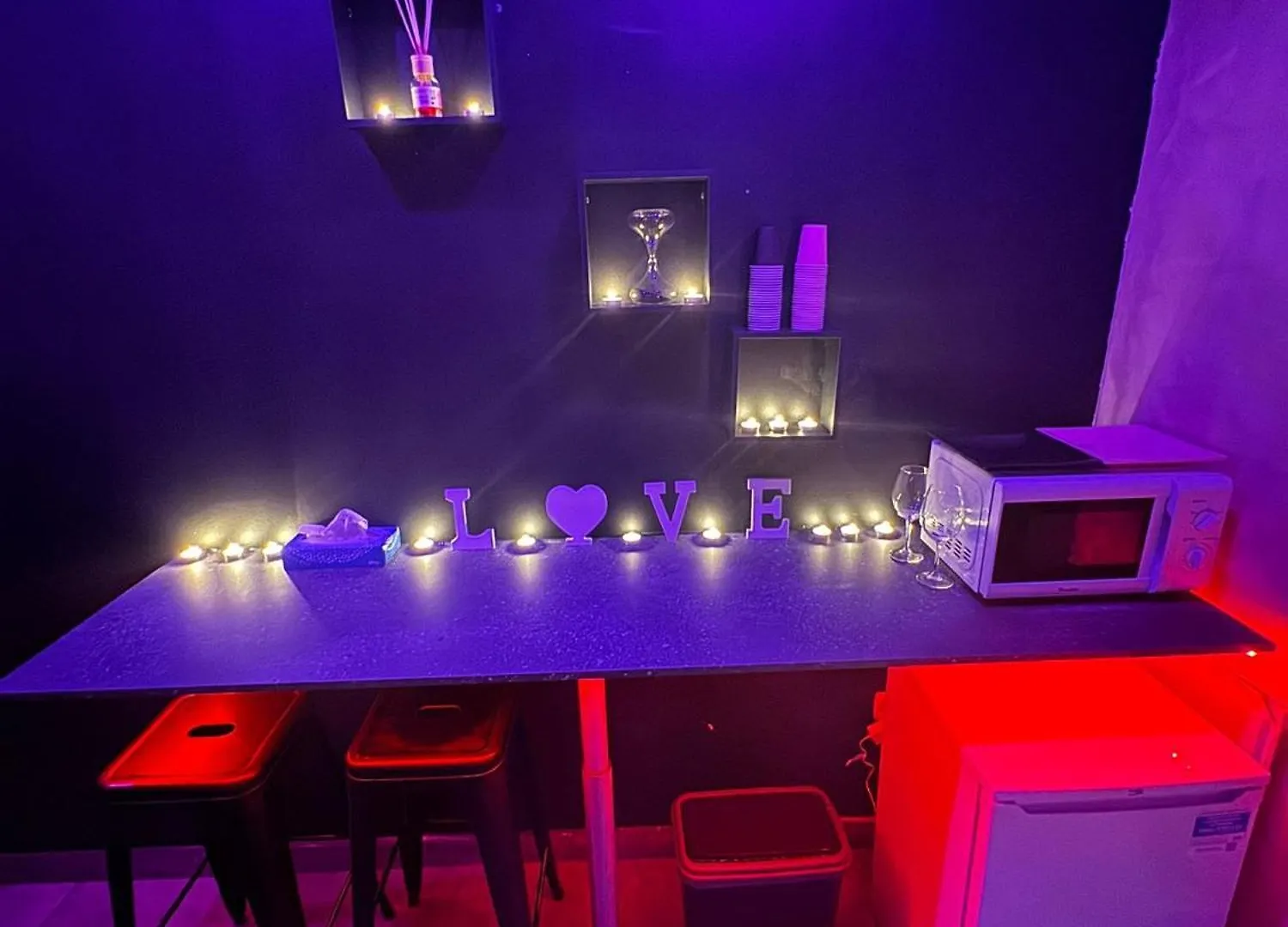 Love hotel Love Room Jacuzzi Lyon