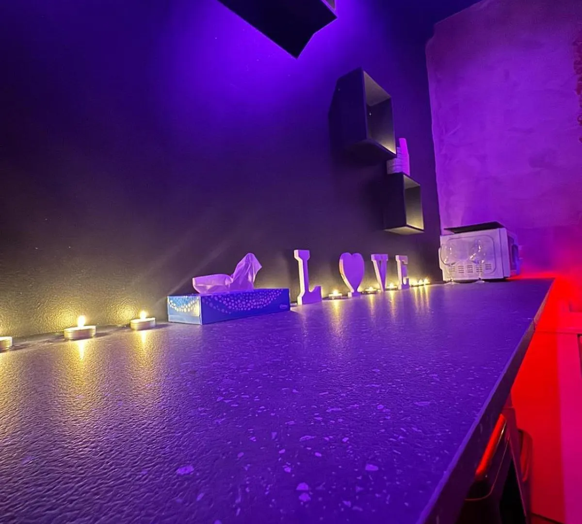 Love hotel Love Room Jacuzzi Lyon